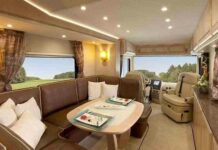 Кемпер-автобус “носить” автомобіль з собою