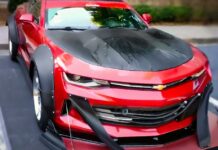 Подивіться на дуже дивний chevrolet camaro, схожий на снігоочисник