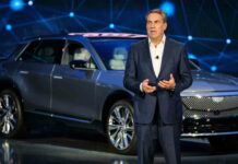 Наздогнати і перегнати tesla: gm анонсувала недорогі кросовери equinox ev і blazer ev