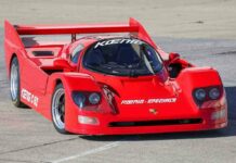 Дорожній екземпляр гоночного суперкара porsche 962 продають за 72,5 млн рублів