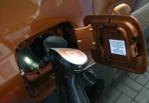 Дизпаливо в росії подорожчало до рекордного рівня