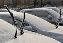 Як швидко і дешево вирішити проблему обмерзлих двірників своїми руками