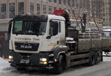 Де виробляють оригінальні лампи для вантажних автомобілів