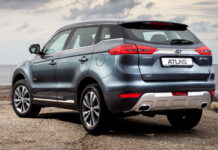 Одна з версій кросовера geely atlas зникла з продажу в росії