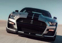 З заводу ford викрали чотири нових mustang shelby gt500