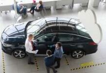 Машини подорожчають ще на 100-400 тисяч