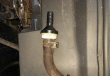 Чому взимку на новій машині педаль гальма іноді встає колом