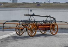 На інтернет-аукціоні виставили на продаж пожежний транспорт, якому понад 165 років