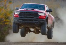 Ram 1500 RHO: Когда роскошь танцует с бездорожьем