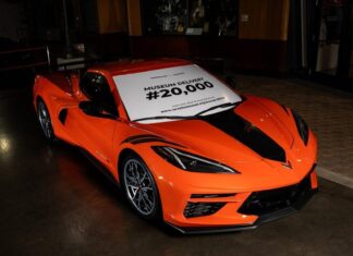 Власники Chevy Corvette 20