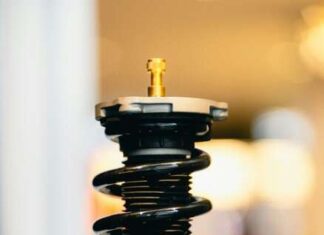 Як визначити чи потрібен ремонт підвіски вашому авто: ознаки і вартість