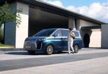 BAW Ruisheng M8: універсальний мінівен із широким вибором силових агрегатів