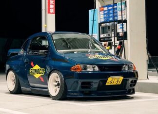 Adorável tributo R32 do Rocket Bunny: grande estilo em um pacote minúsculo