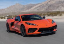 10 доступних спортивних автомобілів, які керуються як справжня трекова зброя