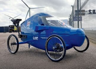 Kotak Sabun Bertenaga Jet Bertujuan untuk Menghancurkan Penghalang 100 MPH