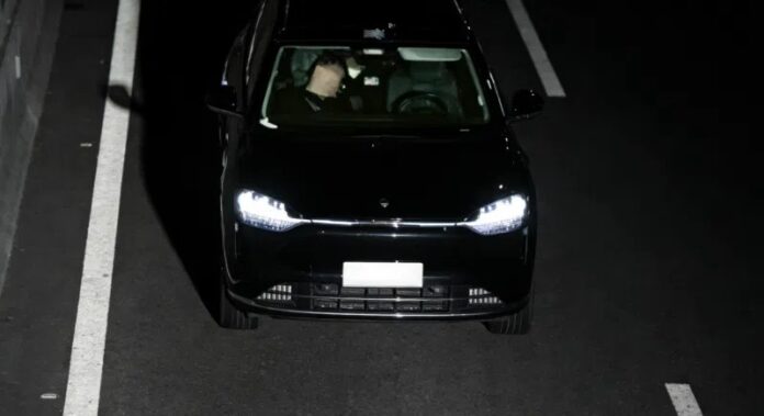 4b40fffc-e1b9-4039-9a63-83865e11a26f