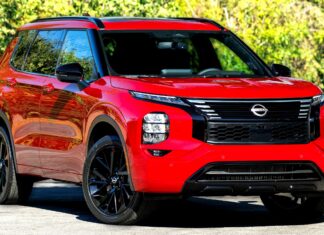 Nový plug-in hybrid Nissan: Prémiová cena za přeznačené Mitsubishi