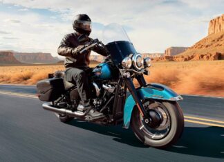 10 Retro Cruisers That Blend Classic Style With Modern Reliability