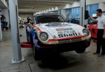 Дивіться цю реставрацію Dakar Porsche 959