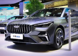 Geely nastavuje nový standard pro hybridní účinnost s Emgrand i-HEV