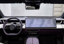 Зміна філософії: чому Mazda переходить на масивні цифрові дисплеї