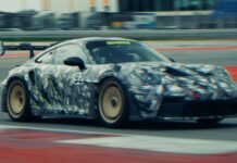 Проект Leo: 800-сильний турбований виклик переваги Porsche GT