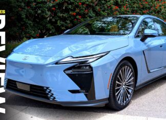 The 2026雷克萨斯 ES: Two Cars, One Shell