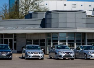 Konec příběhu: NEVS aukce poslední Saab 9-3 a elektrické prototypy