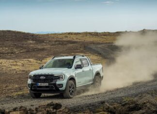 Ford Ranger PHEV: Objaśnienie zasięgu na napędzie elektrycznym i możliwości holowania